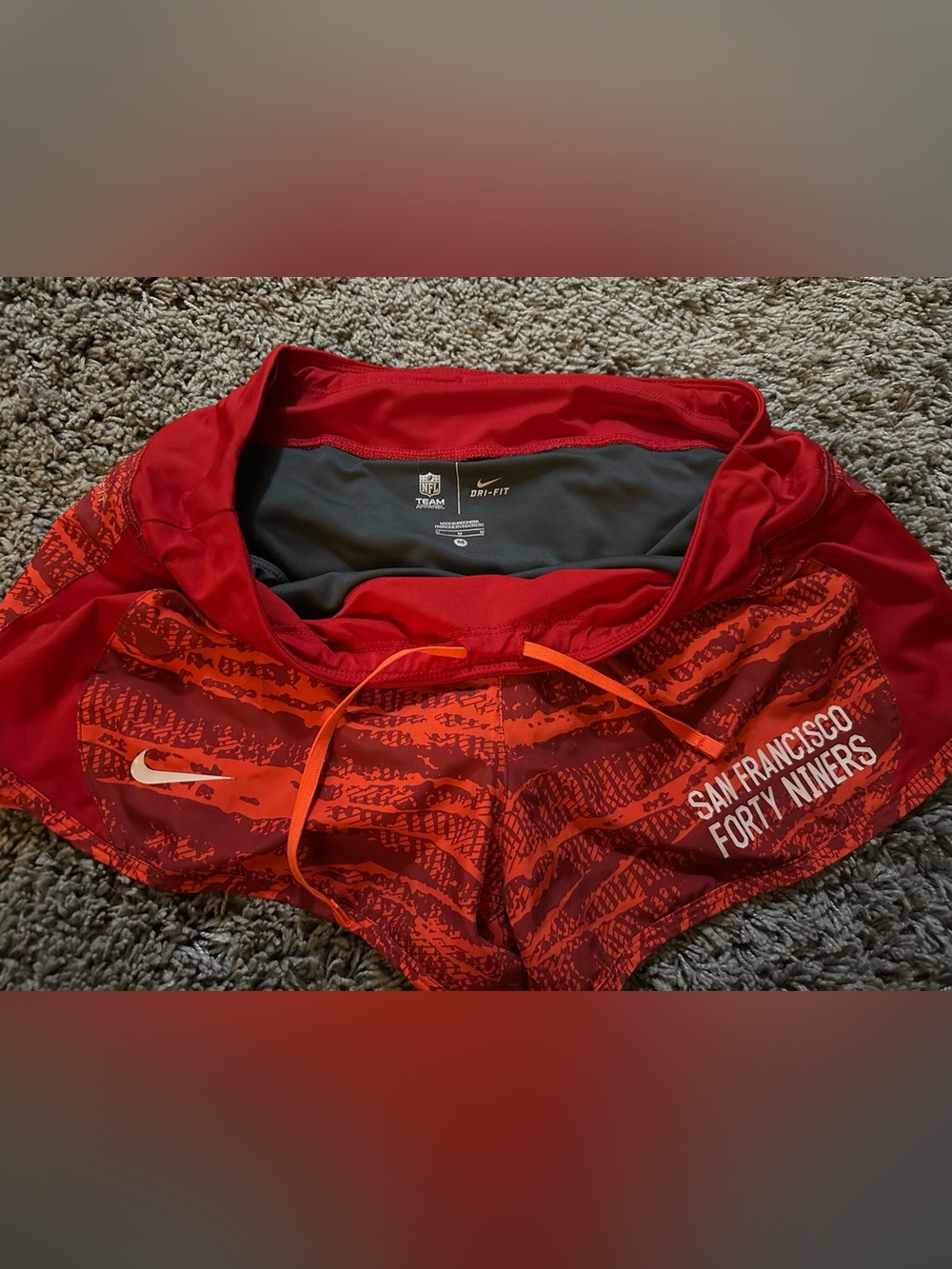Nike 49er Shorts - Picture 4 of 10
